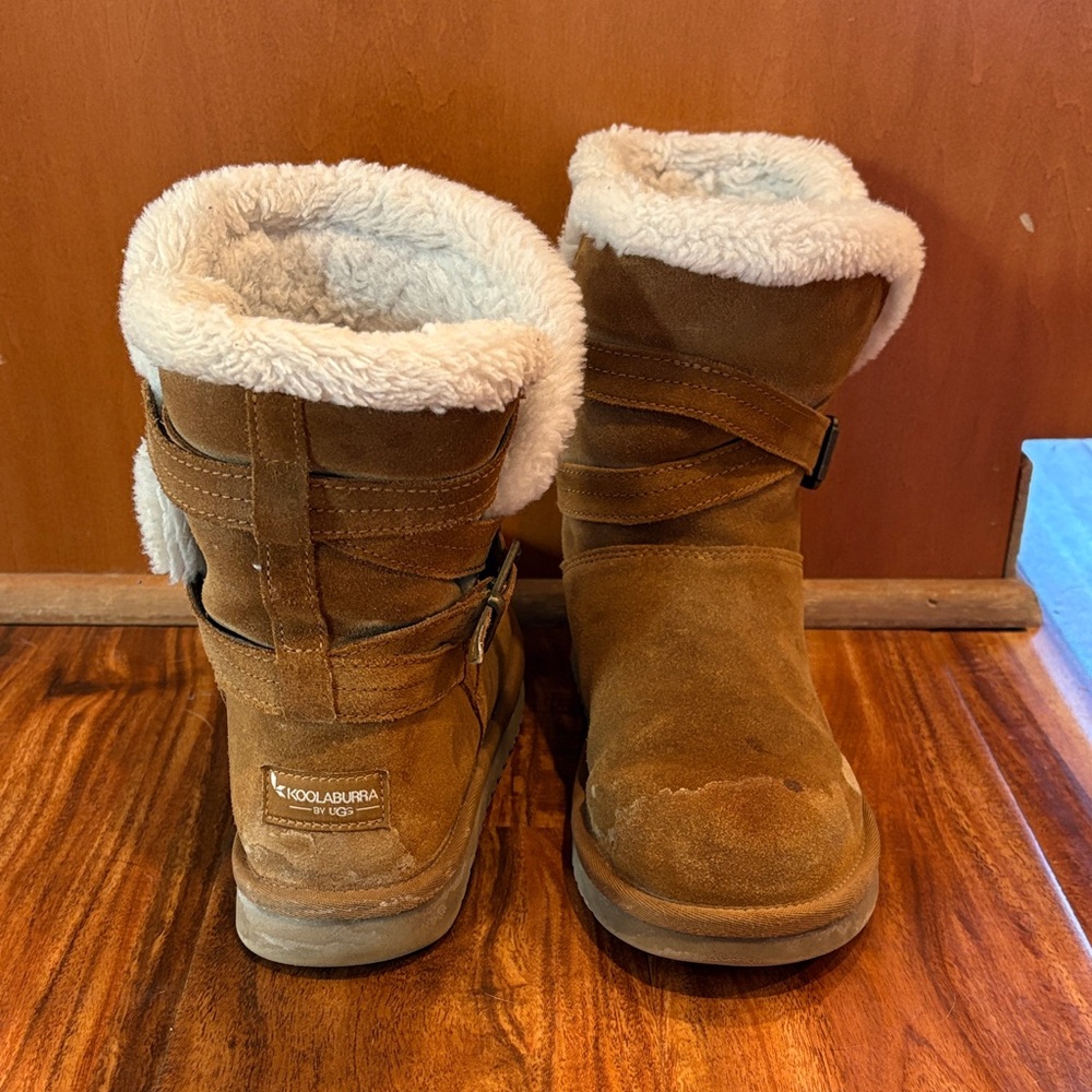 Koolaburra Tan Boots with Plush White Lining